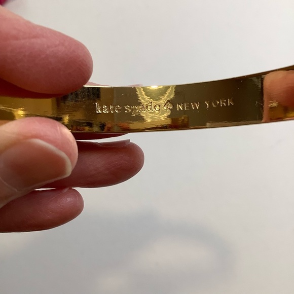 KATE SPADE Hole Punch Spade Hinge Bangle Aqua/Gold - Picture 9 of 13